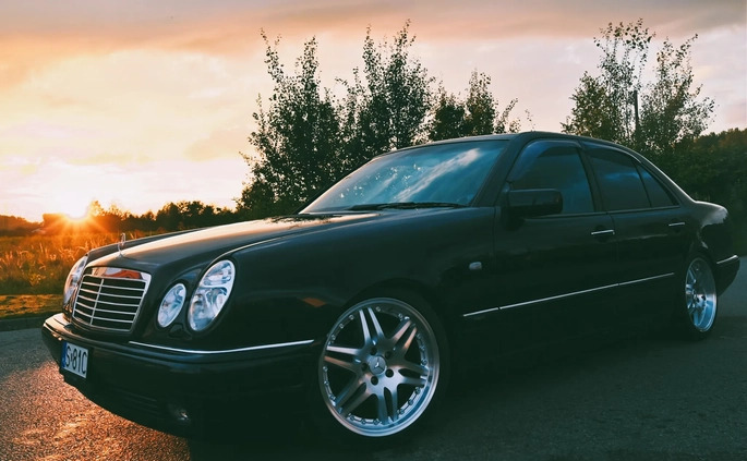Mercedes-Benz Klasa E cena 47900 przebieg: 113000, rok produkcji 1997 z Skępe małe 742